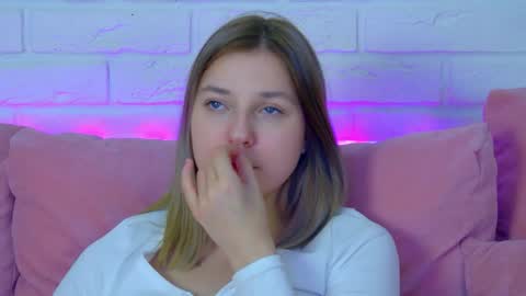 TinaBurton online show from 21, 3, 2026