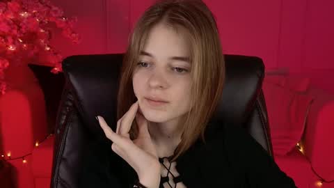 Tina Davil online show from 9, 12, 2024