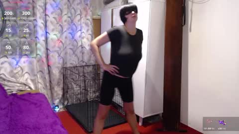 Snapshot of tinaflower chatting on 8, 10, 2025 TinaFlower online show from 8, 10, 2025