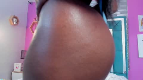 Snapshot of tinajones20 chatting on 30, 12, 2024 Tina online show from 30, 12, 2024