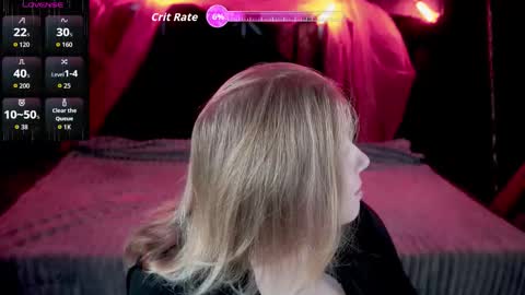 TinkerrBelll online show from 30, 10, 2025