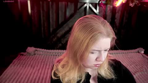 TinkerrBelll online show from 12, 1, 2026