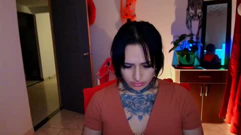 Snapshot of tinnadawson chatting on 23, 10, 2025 I AM BELLA ----------- follow my IG TINNS 69 online show from 23, 10, 2025