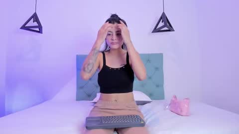 TINNY AND CANDY online show from 4, 12, 2024