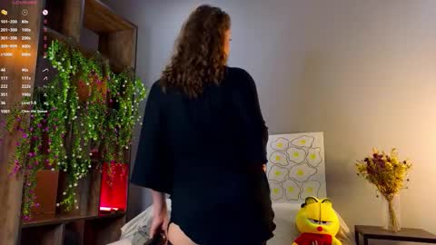 Snapshot of tinnymollys01 chatting on 7, 11, 2025 Molly online show from 7, 11, 2025