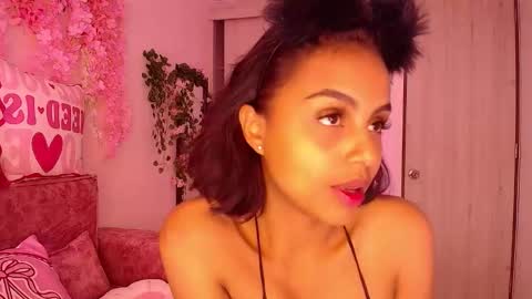 Snapshot of tiny_cherry chatting on 18, 3, 2026 Tiny online show from 18, 3, 2026