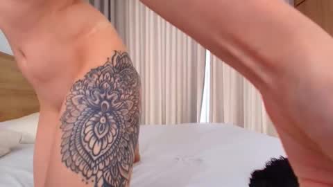 Snapshot of tiny_cute chatting on 16, 2, 2025 Lia online show from 16, 2, 2025