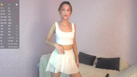 Snapshot of tiny_lilyy chatting on 10, 10, 2025 Lily online show from 10, 10, 2025