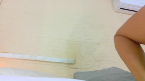 tiny_whore18 online show from 9, 5, 2026