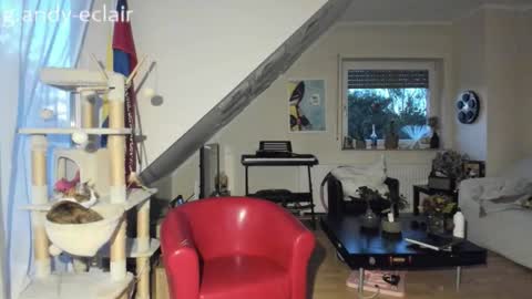 Tiny online show from 15, 9, 2025