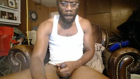 Snapshot of tinycock_1979 chatting on 8, 10, 2025 tinycock_1979 online show from 8, 10, 2025