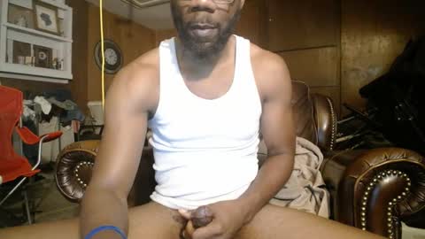 Snapshot of tinycock_1979 chatting on 9, 10, 2025 tinycock_1979 online show from 9, 10, 2025