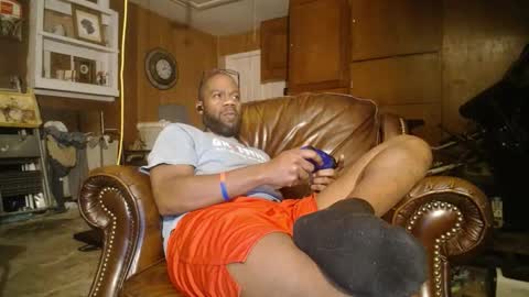 Snapshot of tinycock_1979 chatting on 28, 10, 2025 tinycock_1979 online show from 28, 10, 2025