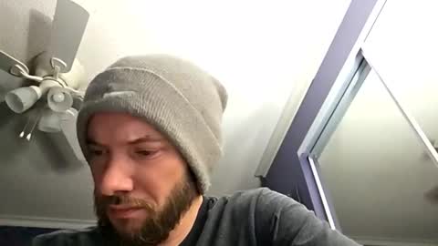 tinyguynicecock online show from 27, 3, 2026