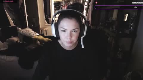 stage Kylie Sinner  brand CLITBAIT online show from 14, 6, 2026