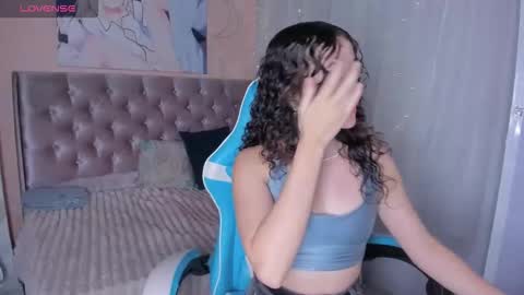 tinysophi online show from 2, 12, 2025