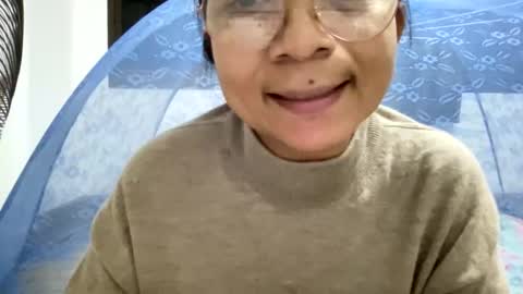 Snapshot of tinyspot chatting on 29, 9, 2025 tinyspot online show from 29, 9, 2025
