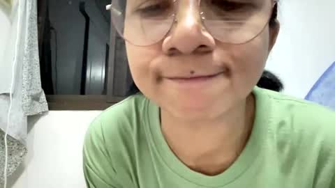 Snapshot of tinyspot chatting on 30, 9, 2025 tinyspot online show from 30, 9, 2025