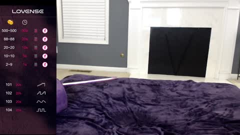 Snapshot of tinyvixxen chatting on 9, 1, 2025 V - Read the bio please thanks. online show from 9, 1, 2025