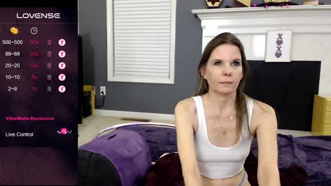 Snapshot of tinyvixxen chatting on 16, 1, 2025 V - Read the bio please thanks. online show from 16, 1, 2025