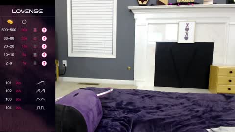 Snapshot of tinyvixxen chatting on 20, 1, 2025 V - Read the bio please thanks. online show from 20, 1, 2025