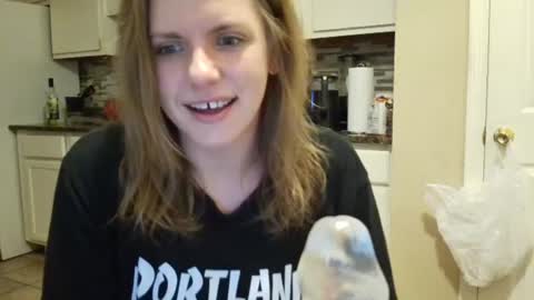 Snapshot of tinywithtiddies chatting on 26, 11, 2025 tinywithtiddies online show from 26, 11, 2025