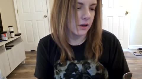 Snapshot of tinywithtiddies chatting on 17, 1, 2026 tinywithtiddies online show from 17, 1, 2026