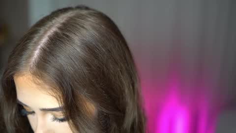 Snapshot of tinyxstar chatting on 19, 11, 2025 Lili online show from 19, 11, 2025