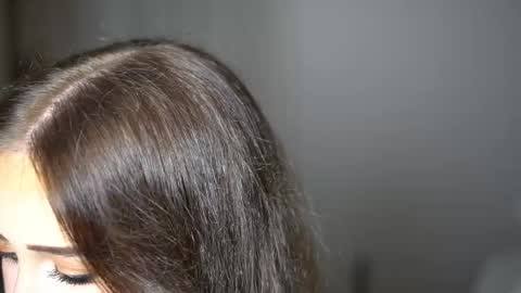 Snapshot of tinyxstar chatting on 22, 11, 2025 Lili online show from 22, 11, 2025