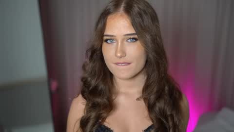 Snapshot of tinyxstar chatting on 1, 12, 2025 Lili online show from 1, 12, 2025