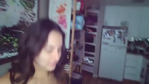 Snapshot of tipsytoesdaisy chatting on 14, 12, 2024 Tipsy Daisy online show from 14, 12, 2024