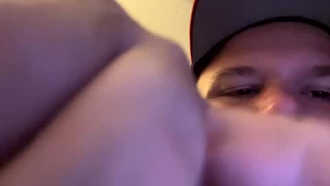 TipToeN1988 online show from 5, 10, 2025