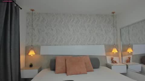 Tisha online show from 15, 4, 2026