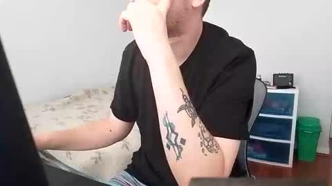 Snapshot of tmsvdc1 chatting on 28, 12, 2024 tmsvdc1 online show from 28, 12, 2024