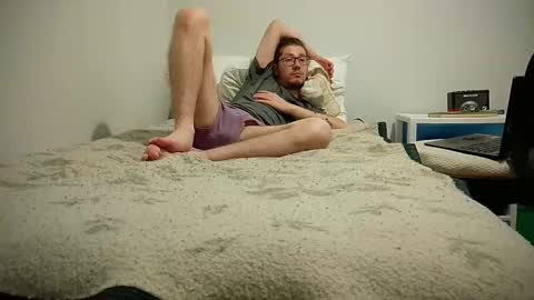 Snapshot of tmsvdc1 chatting on 4, 1, 2025 tmsvdc1 online show from 4, 1, 2025