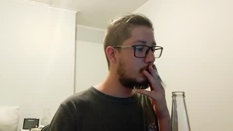 Snapshot of tmsvdc1 chatting on 22, 2, 2025 tmsvdc1 online show from 22, 2, 2025