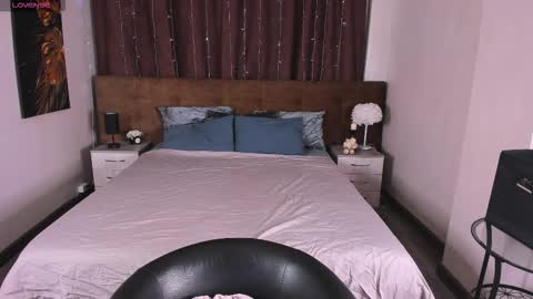 2 GMT Mo Tu We Th Fr 10am-4am online show from 18, 9, 2025