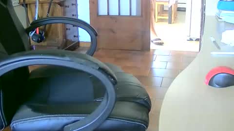 Tobiko online show from 13, 9, 2025