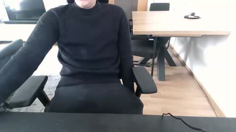 Snapshot of tobisk chatting on 1, 11, 2025 tobisk online show from 1, 11, 2025