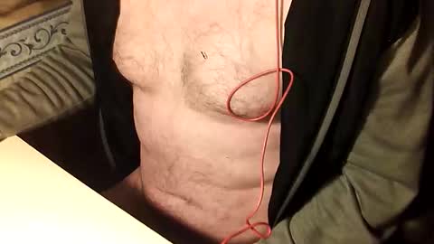 Snapshot of todd_mmmm chatting on 17, 11, 2025 toddd mmmm online show from 17, 11, 2025