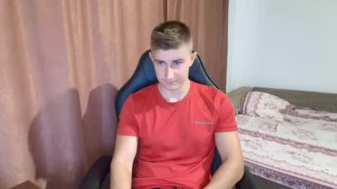 todhorny987 online show from 27, 2, 2025