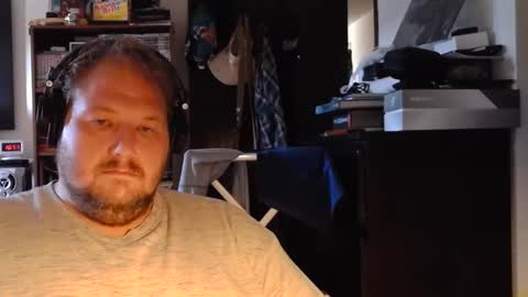 Snapshot of toede_0 chatting on 10, 9, 2025 Toede online show from 10, 9, 2025