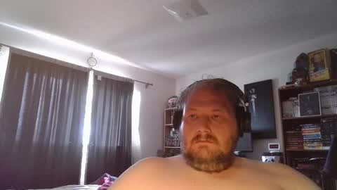 Snapshot of toede_0 chatting on 22, 9, 2025 Toede online show from 22, 9, 2025