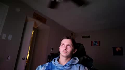 Snapshot of tokensarefun12801 chatting on 29, 3, 2026 tokensarefun12801 online show from 29, 3, 2026