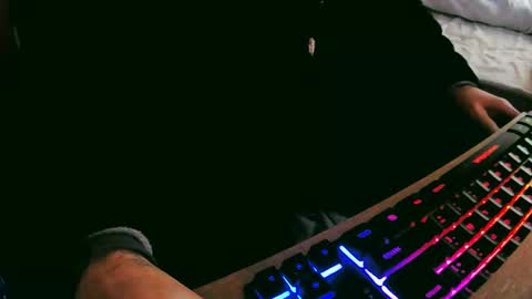 tolon408472 online show from 16, 1, 2025