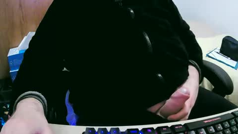 tolon408472 online show from 18, 1, 2025