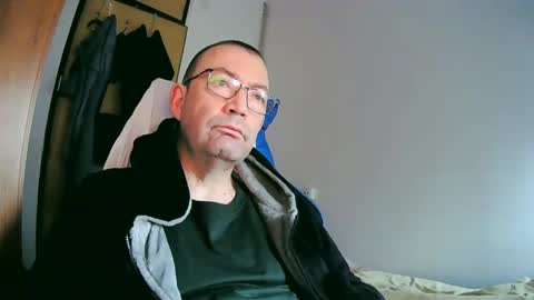 tolon408472 online show from 21, 1, 2025