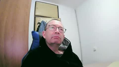 tolon408472 online show from 21, 1, 2025