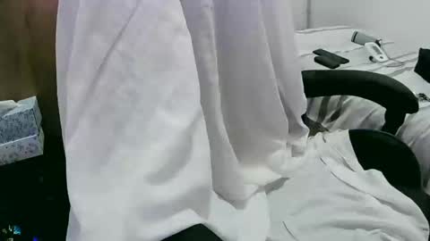 tolon408472 online show from 1, 2, 2025