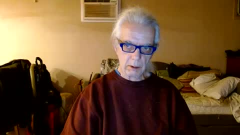 tom112292014 online show from 4, 12, 2024